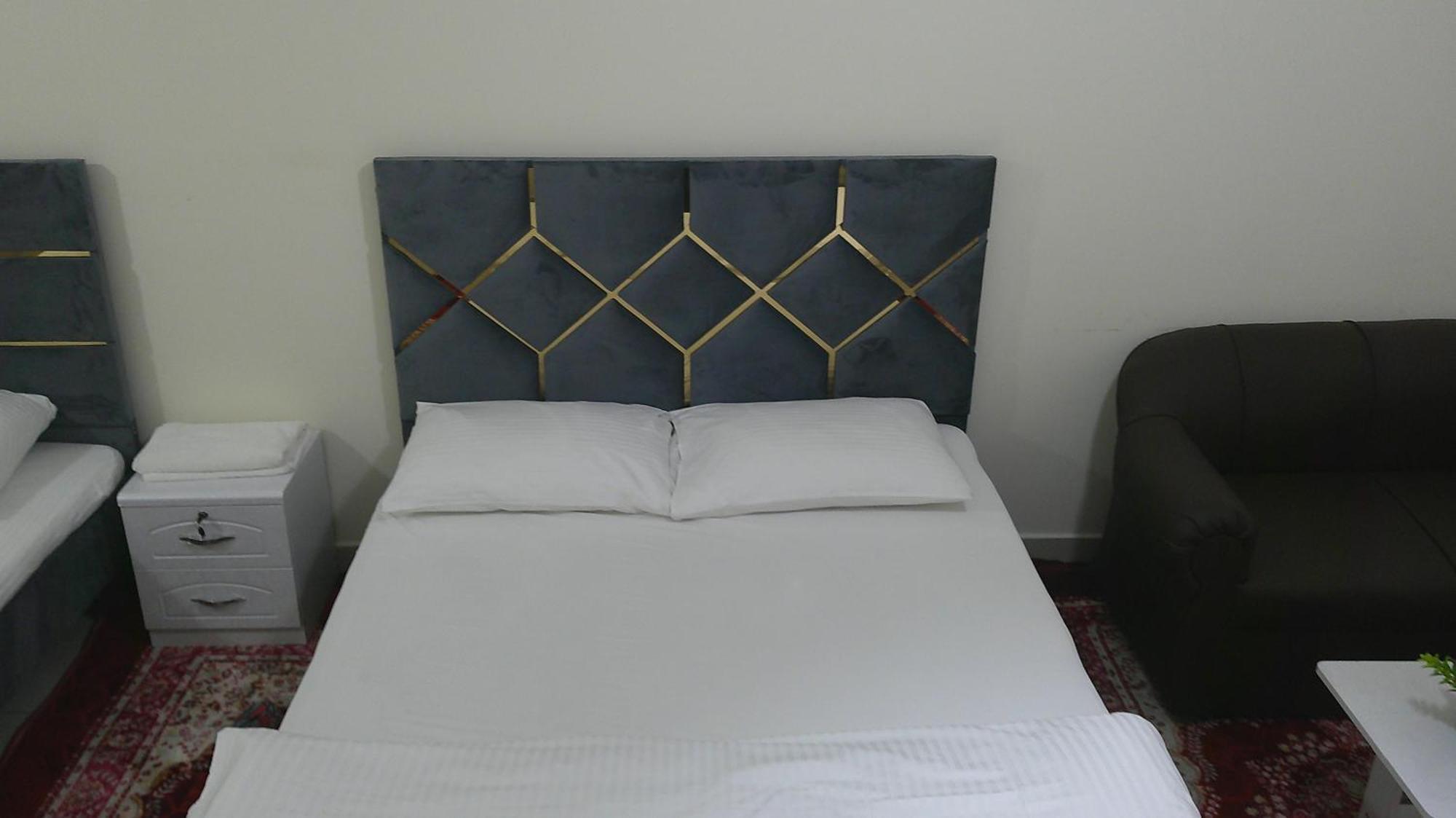 Ruby Star Hostel Dubai F2 Extérieur photo