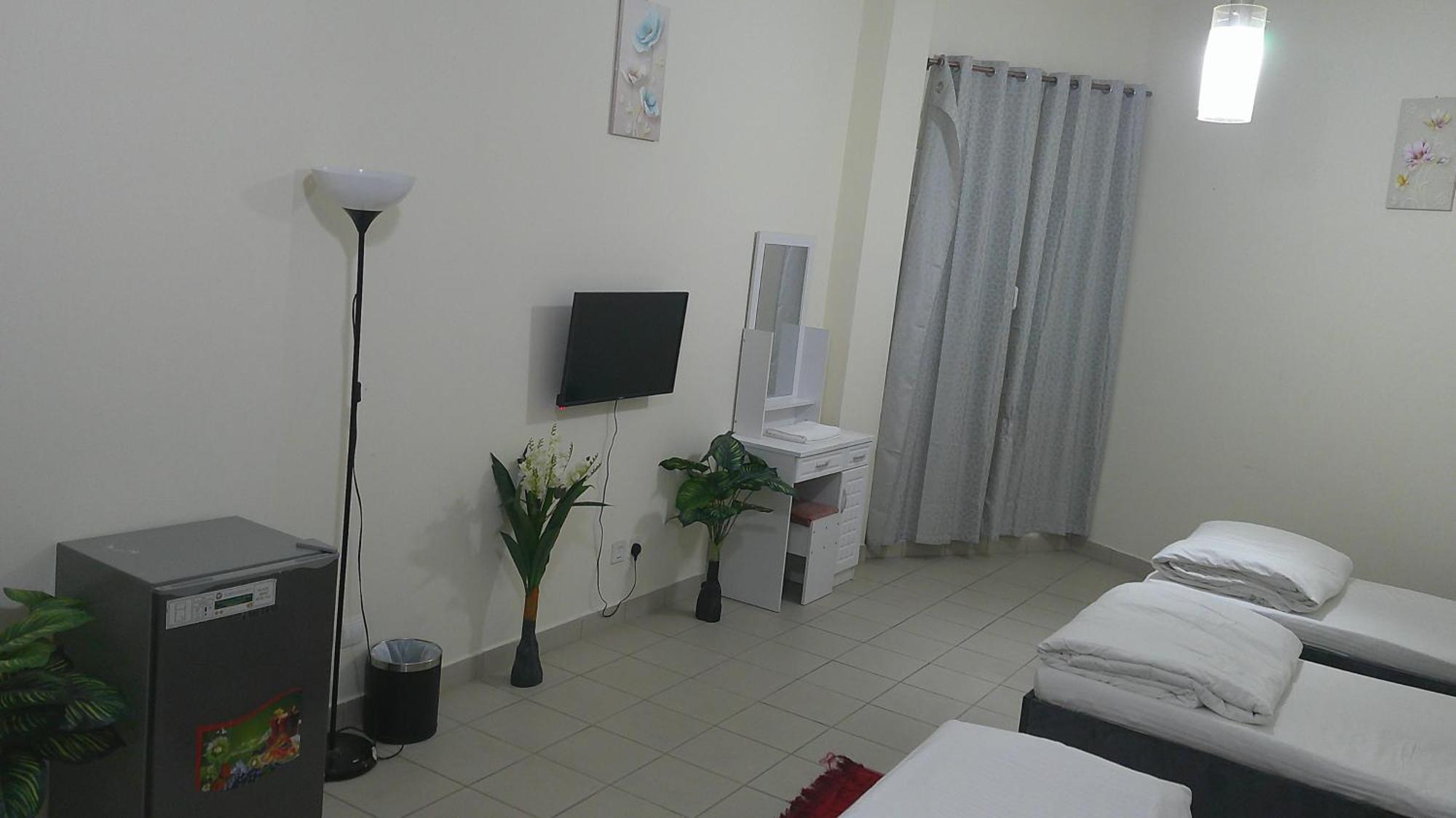 Ruby Star Hostel Dubai F2 Extérieur photo
