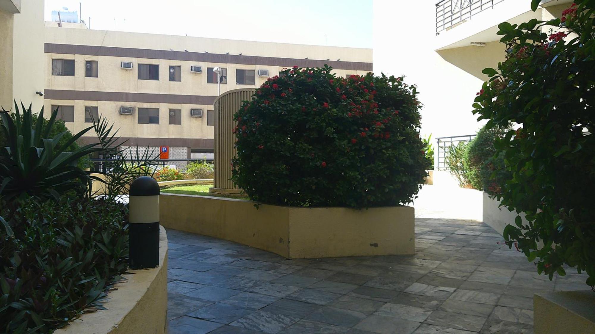 Ruby Star Hostel Dubai F2 Extérieur photo